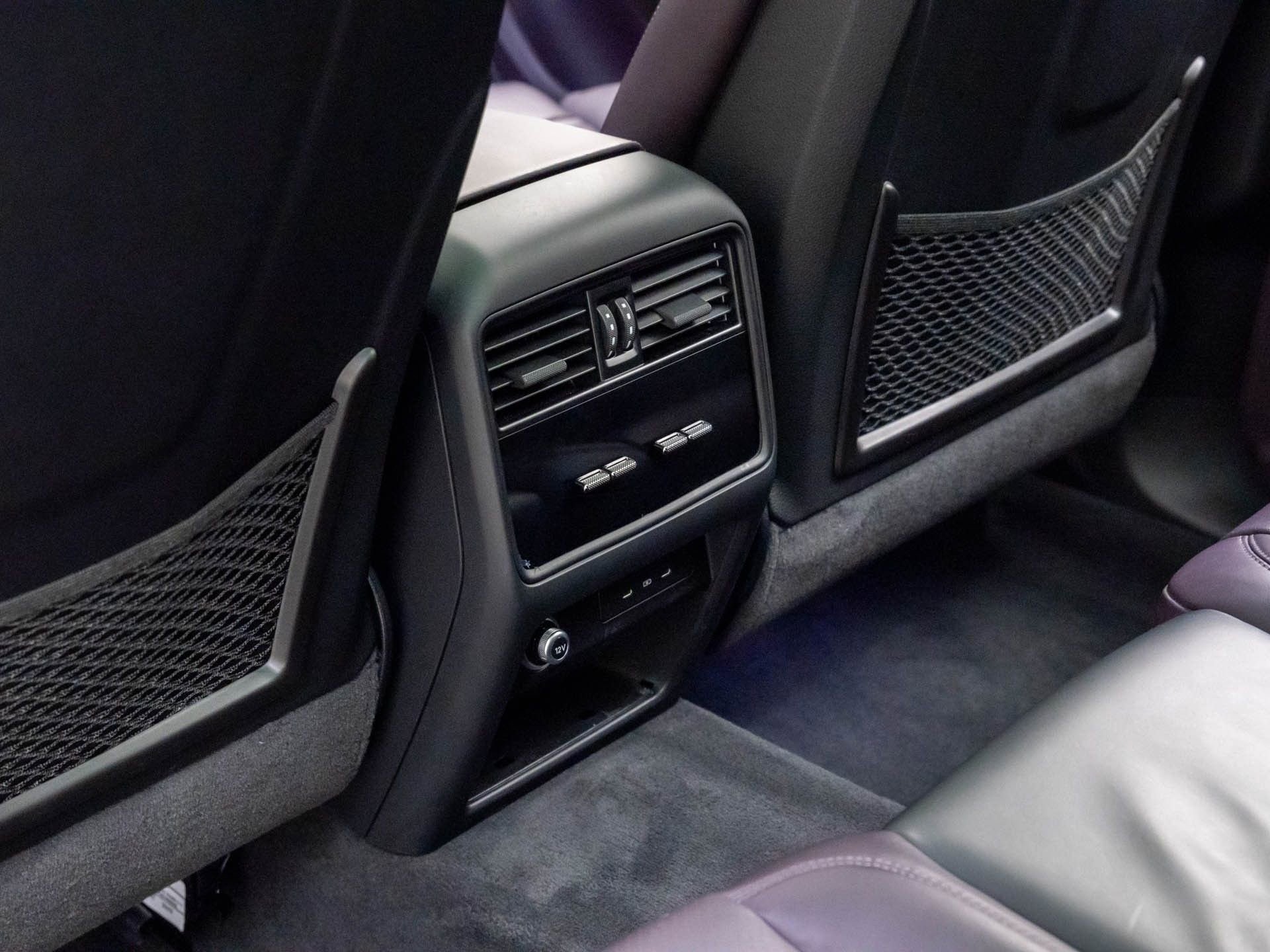 Certified 2024 Porsche Cayenne image 19