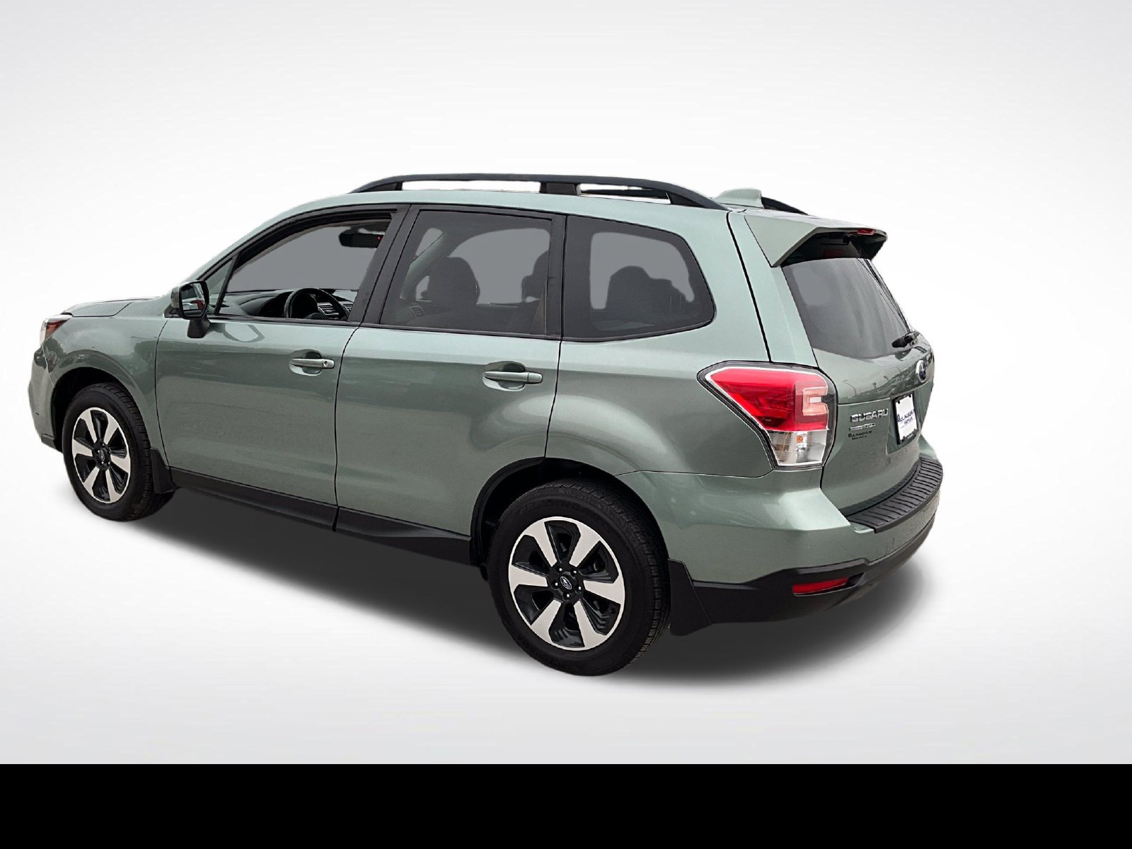 Used 2018 Subaru Forester 2.5i Premium AWD/4WD image 3