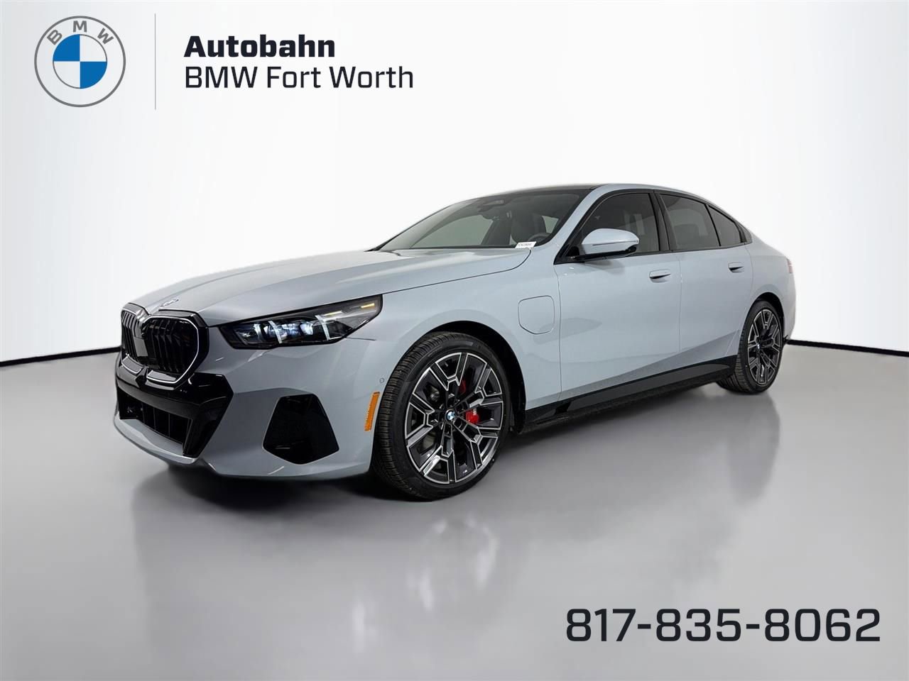 New 2026 BMW 550e xDrive