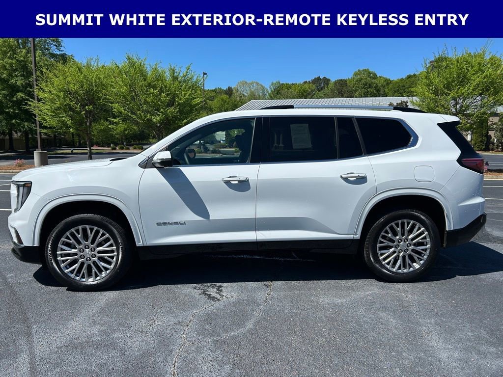 Used 2025 GMC Acadia Denali image 11