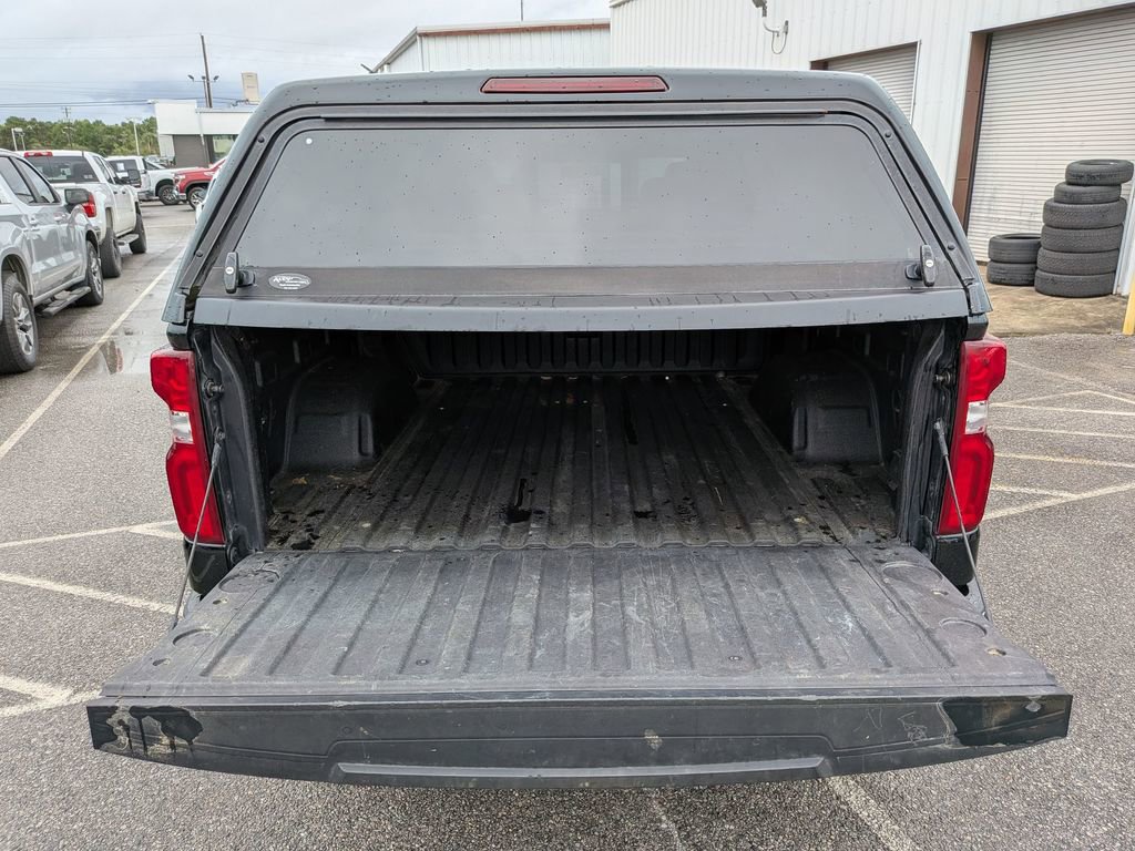 Used 2020 Chevrolet Silverado 1500 LTZ w/ LTZ Plus Package AWD/4WD image 31