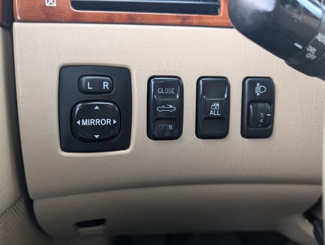 Used 2008 Toyota Solara SLE FWD image 17