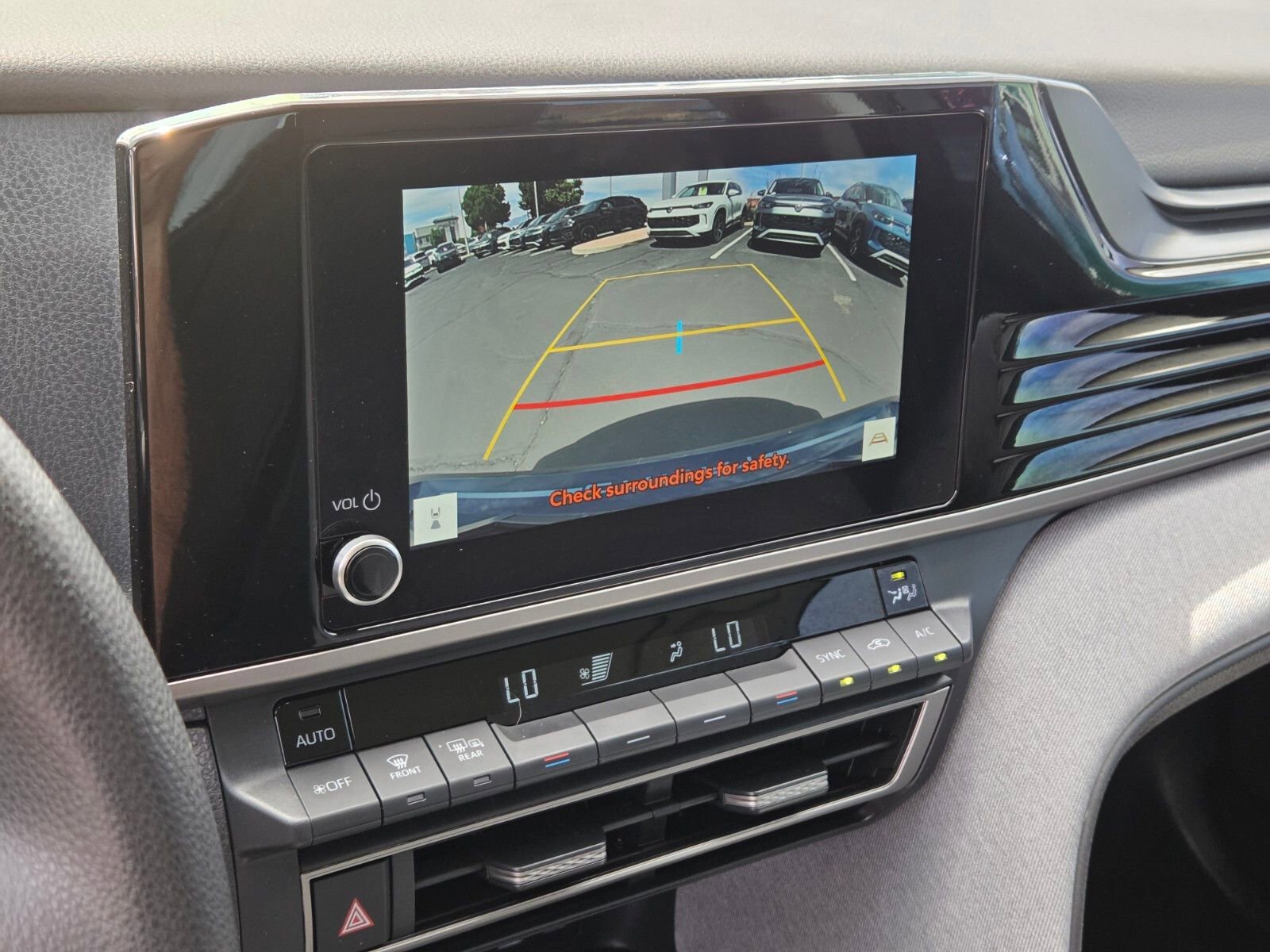 Used 2025 Toyota Camry LE FWD image 16