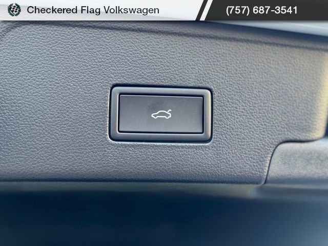 New 2026 Volkswagen Atlas Cross Sport SEL Premium R-Line image 33