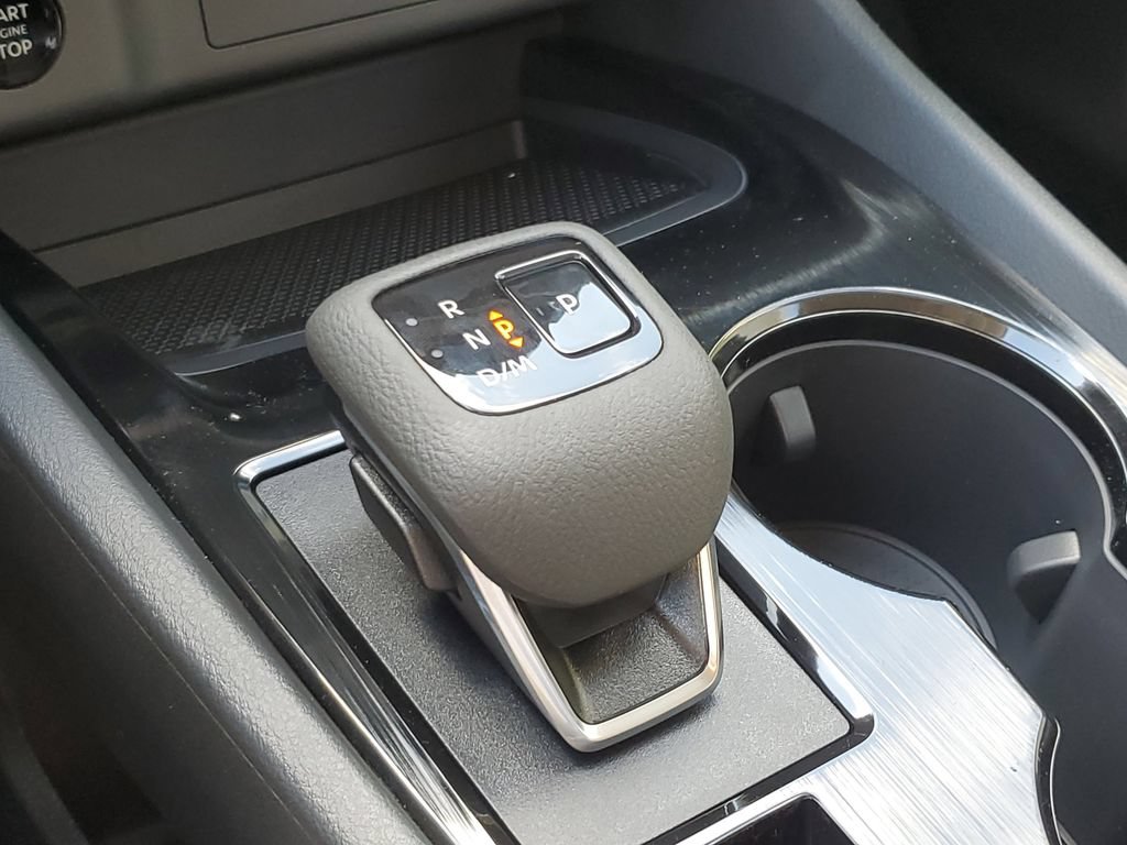 New 2026 Nissan Rogue SV w/ Cold Weather Package FWD image 31