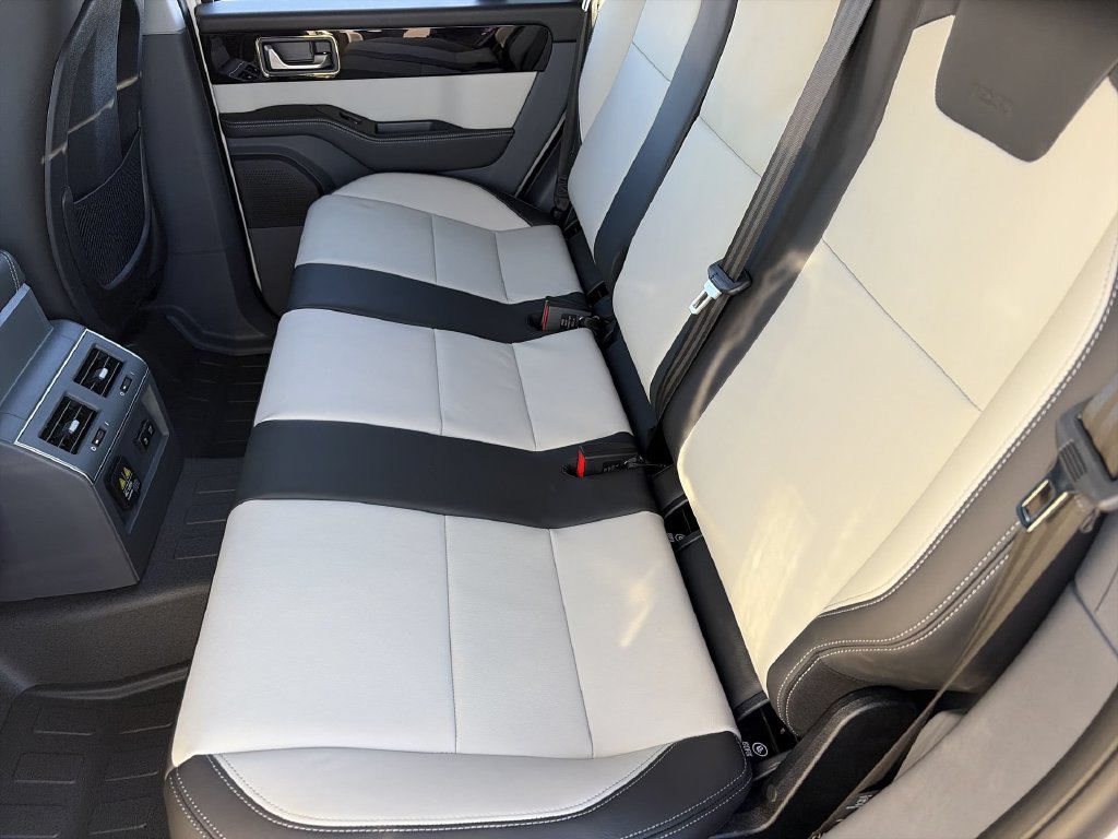 New 2026 INEOS Grenadier Station Wagon AWD/4WD image 23