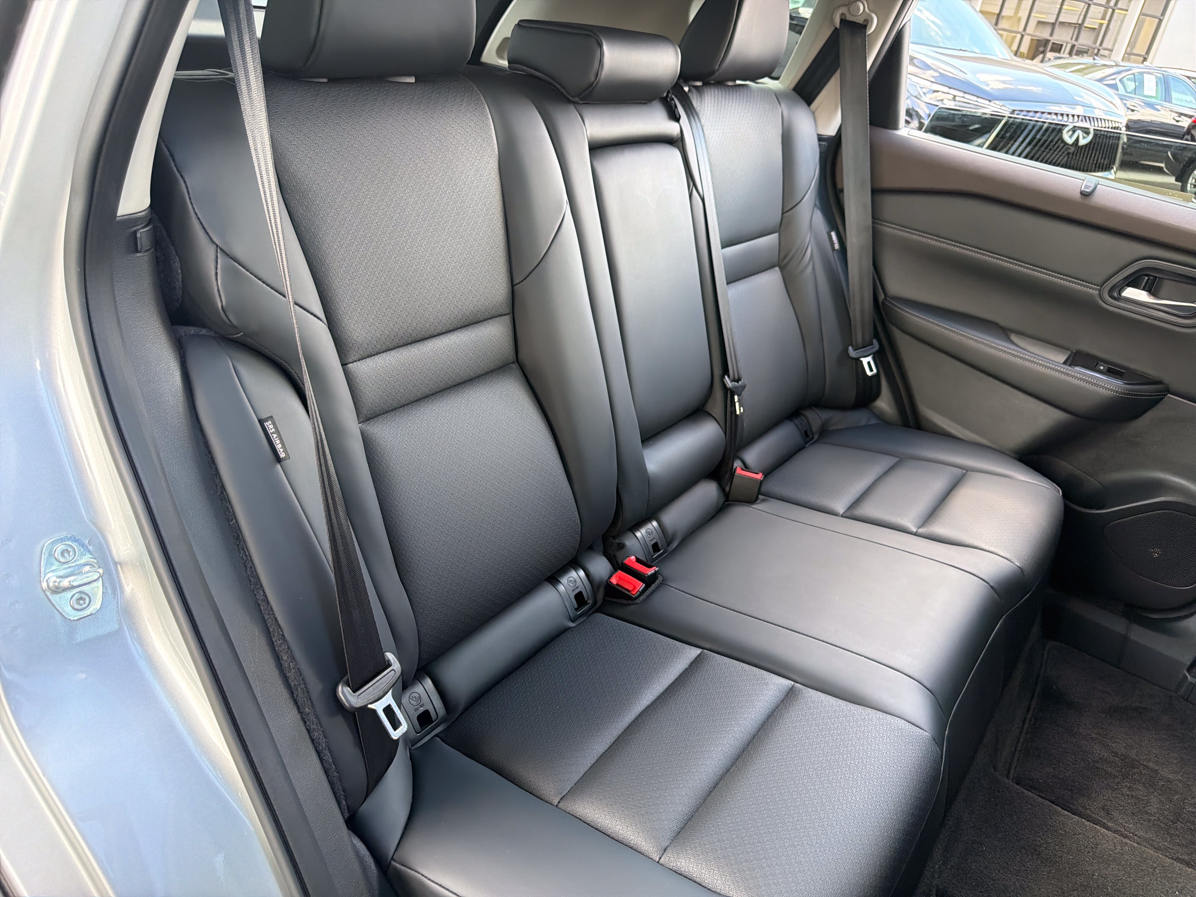 Used 2023 Nissan Rogue SV w/ SV Premium B Package FWD image 37