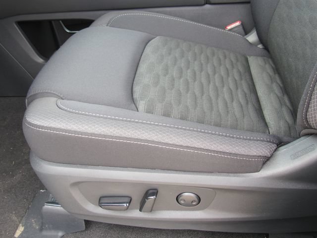 New 2026 Nissan Pathfinder SV AWD/4WD image 15