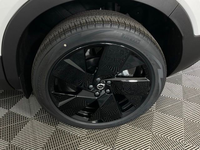 New 2026 Volvo XC40 B5 Ultra w/ Protection Package Premier image 40