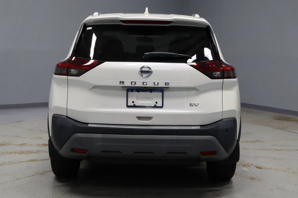 Certified 2021 Nissan Rogue SV w/ Premium Package FWD image 10