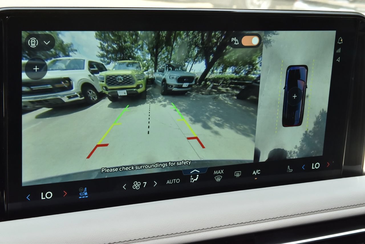 New 2026 Lincoln Aviator Reserve AWD/4WD image 30