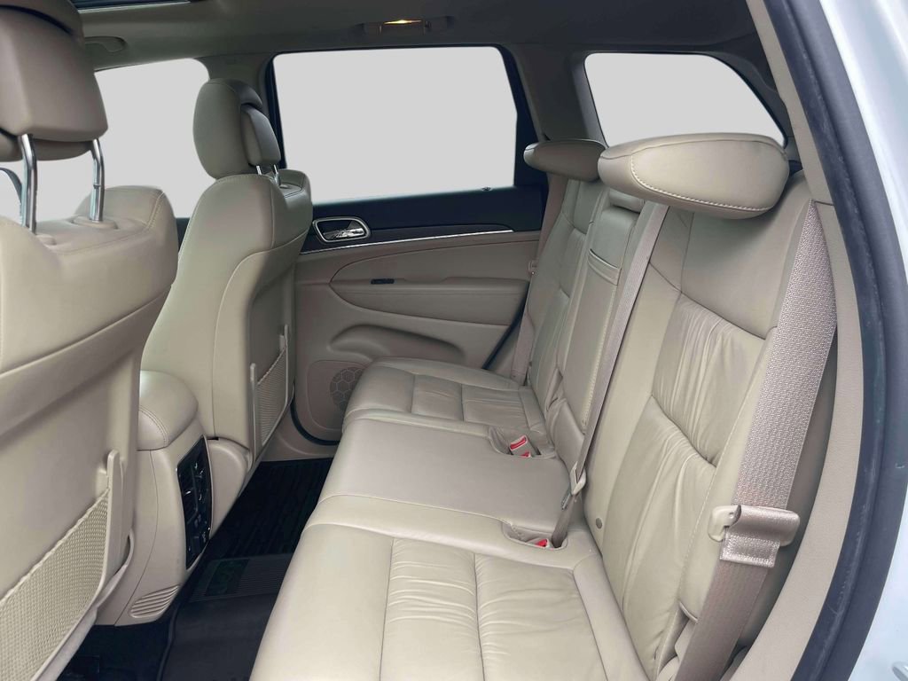 Used 2014 Jeep Grand Cherokee Limited AWD/4WD image 10