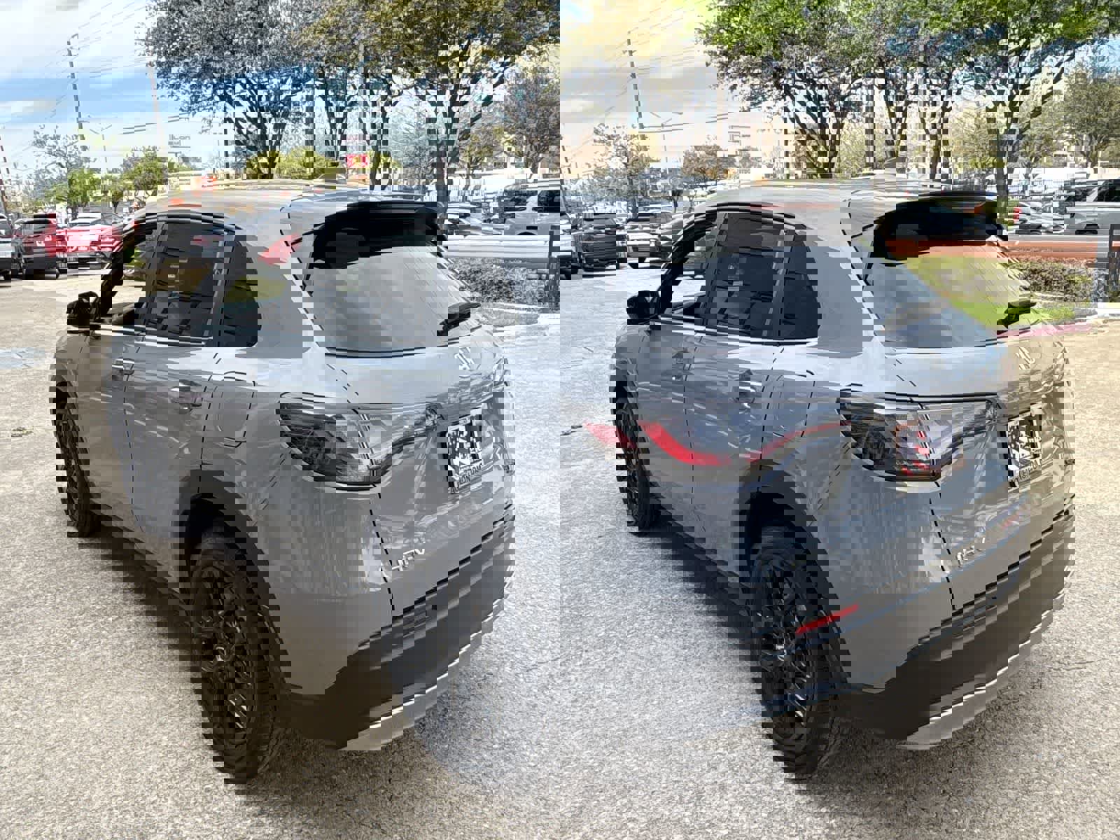 Used 2024 Honda HR-V Sport image 12