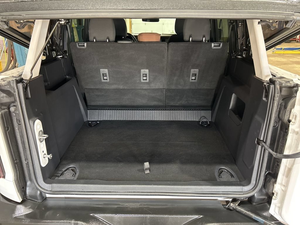 Used 2021 Ford Bronco Outer Banks AWD/4WD image 13