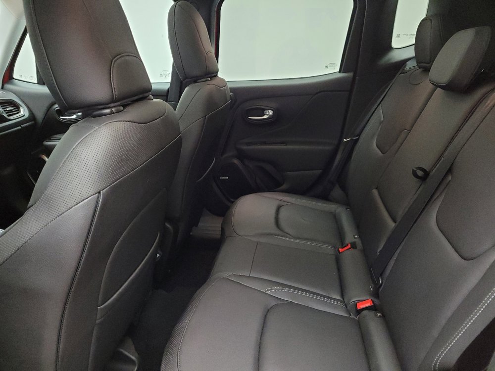 Used 2021 Jeep Renegade Limited w/ Sun & Sound Group image 18