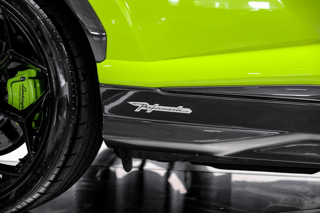 Used 2023 Lamborghini Urus Performante AWD/4WD image 64