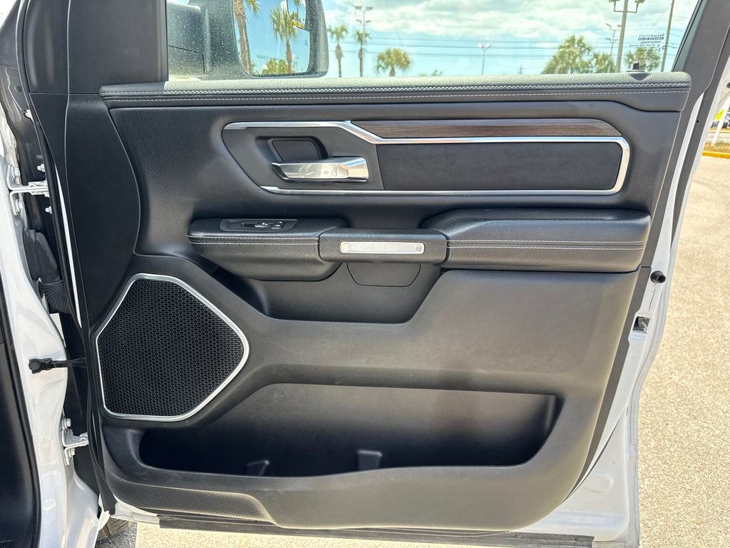 Used 2025 RAM 1500 Laramie image 19
