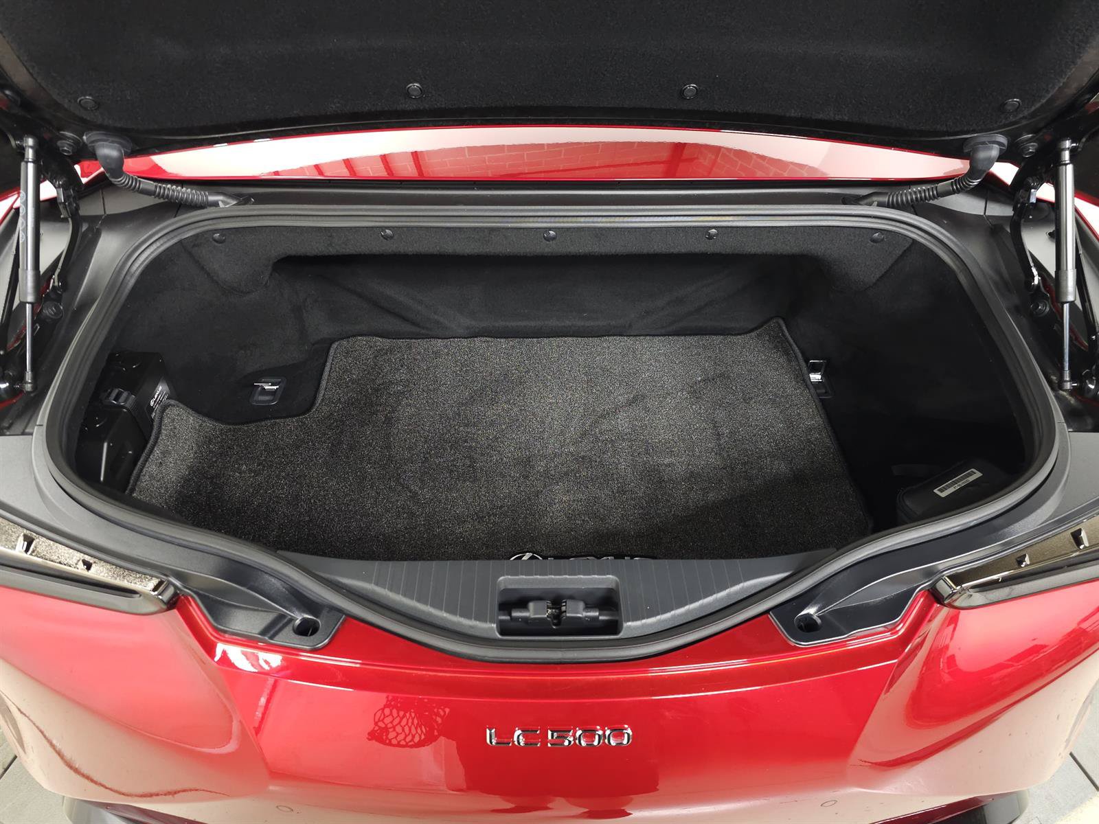 Used 2025 Lexus LC 500 Convertible w/ Bespoke Build Package RWD image 7