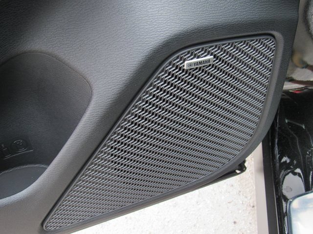 New 2026 Mitsubishi Outlander SE FWD image 12