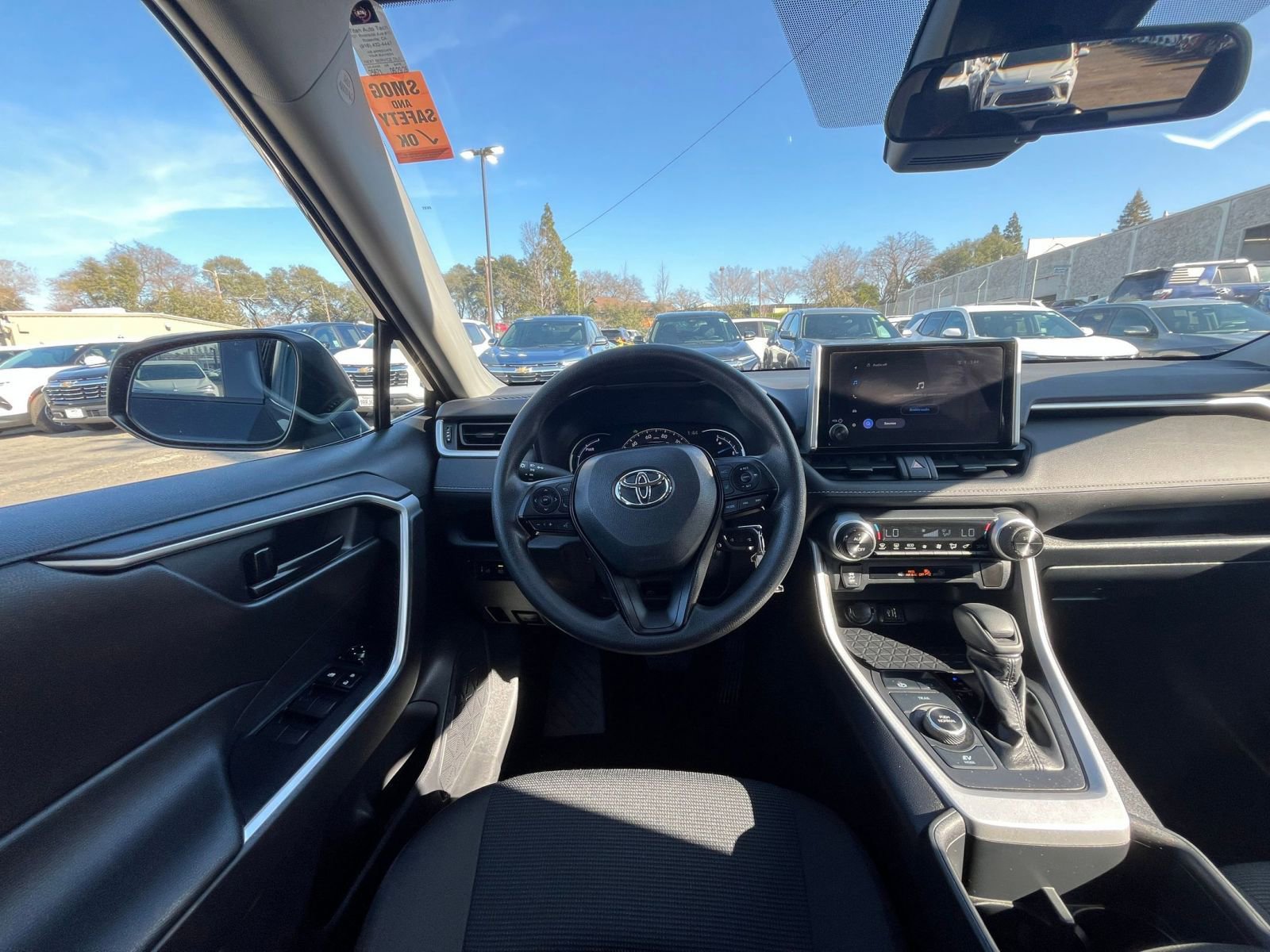 Used 2025 Toyota RAV4 LE image 33