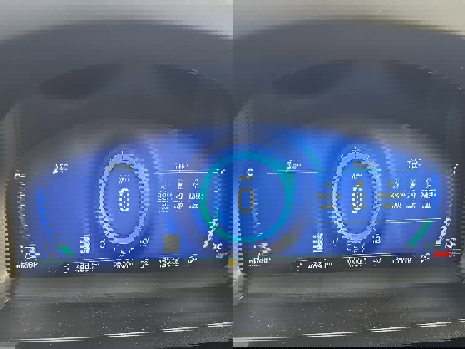 Used 2022 Ford Explorer ST w/ Equipment Group 401A image 16