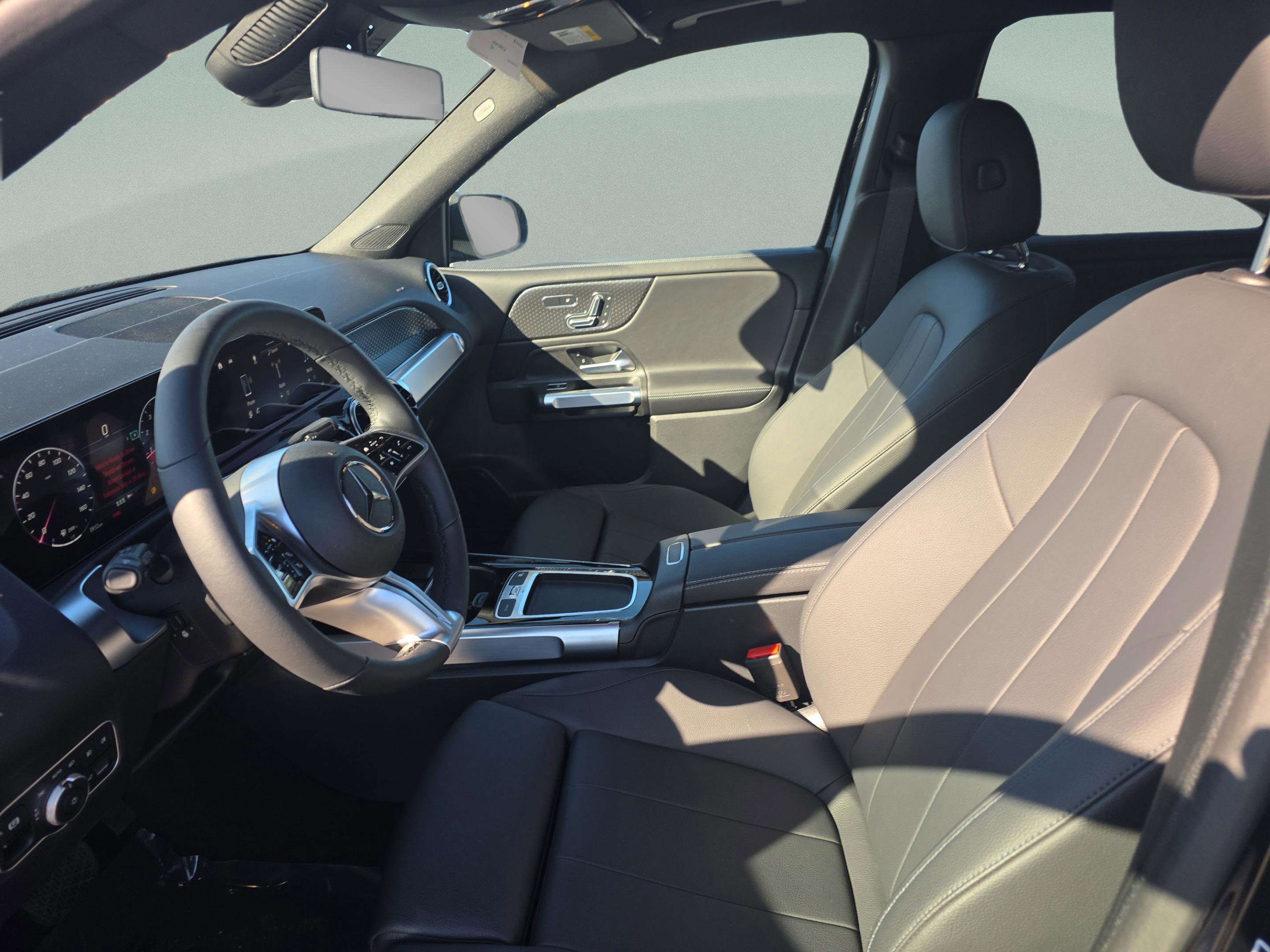 Certified 2026 Mercedes-Benz GLB 250 image 21