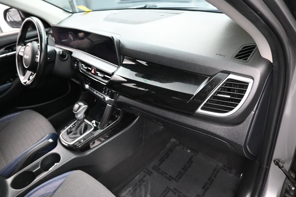 Used 2024 Kia Seltos S FWD image 41