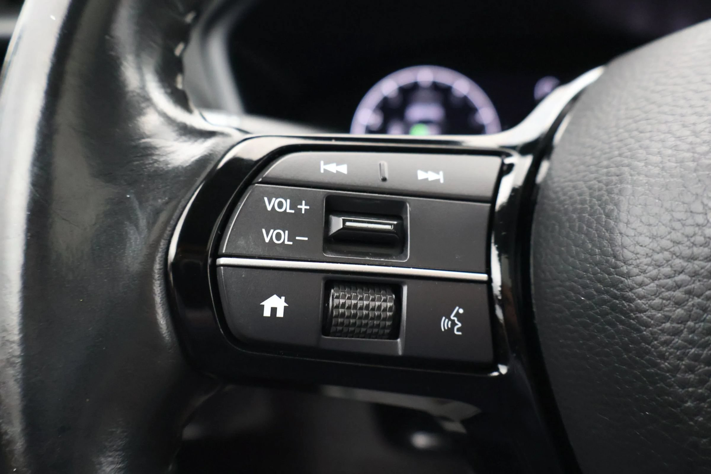 Used 2023 Honda HR-V EX-L image 25