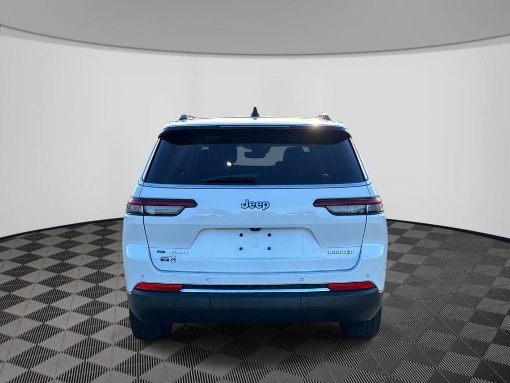 Used 2023 Jeep Grand Cherokee L Limited AWD/4WD image 6