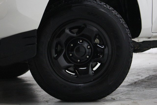 Used 2023 Toyota Tacoma SR5 image 3