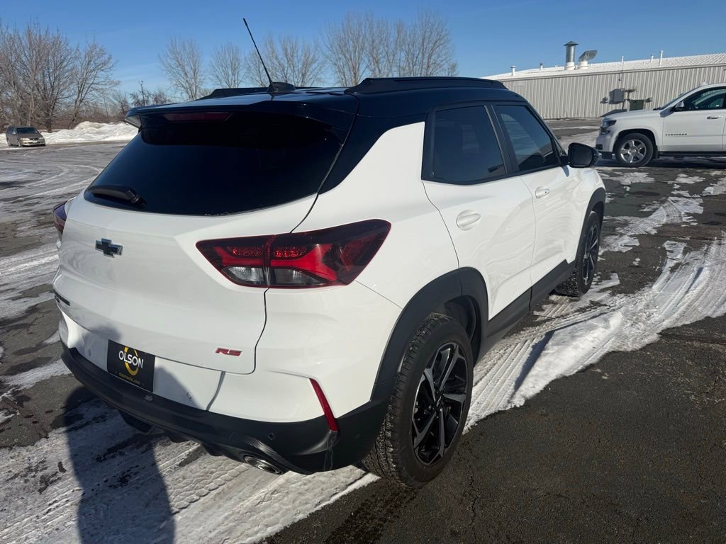 Used 2021 Chevrolet TrailBlazer RS w/ Sun and Liftgate Package image 5