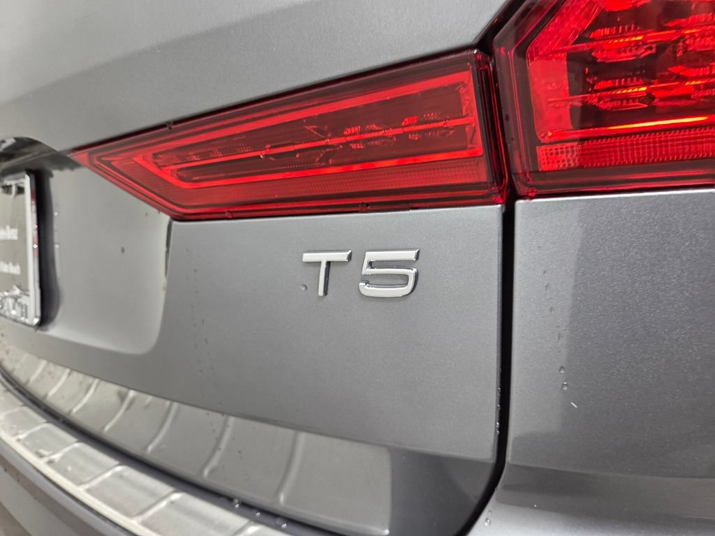 Used 2021 Volvo XC60 T5 Inscription FWD image 6