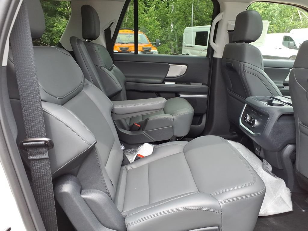 New 2026 Ford Expedition Max Active AWD/4WD image 12