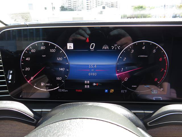 Used 2025 Mercedes-Benz GLS 450 4MATIC image 10