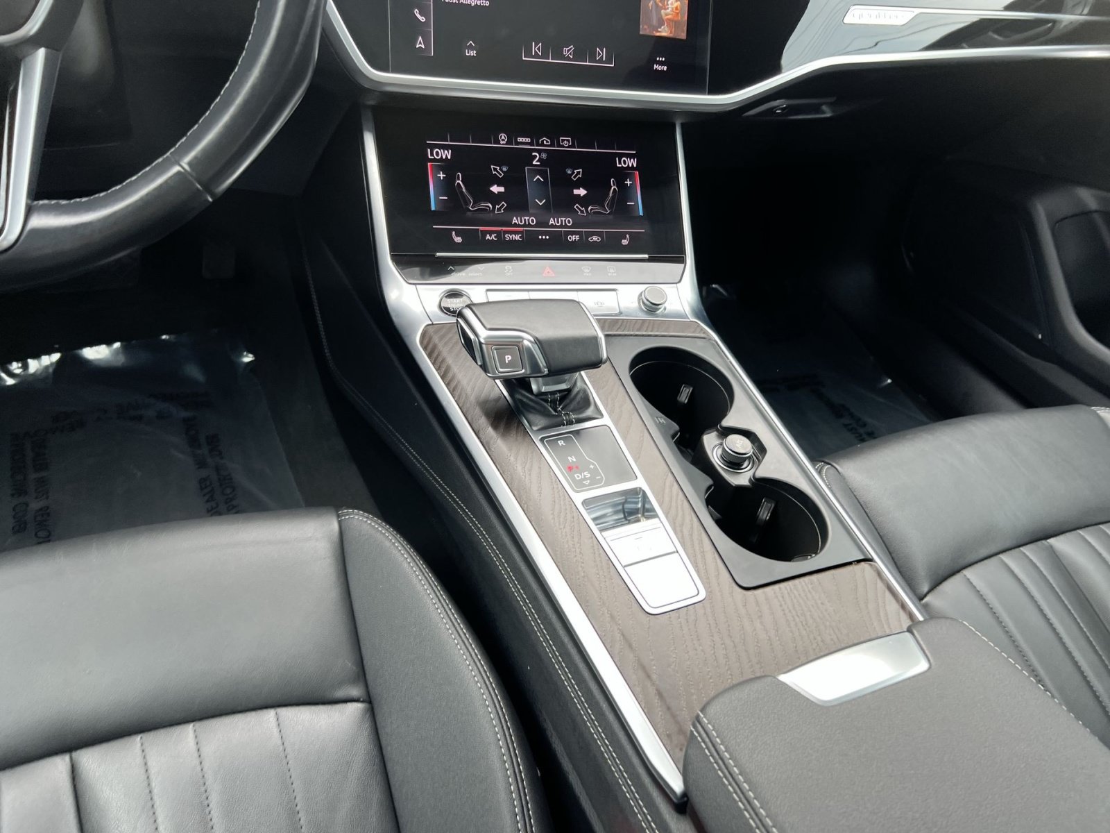 Used 2021 Audi A6 Premium Plus w/ Premium Plus Package AWD/4WD image 23