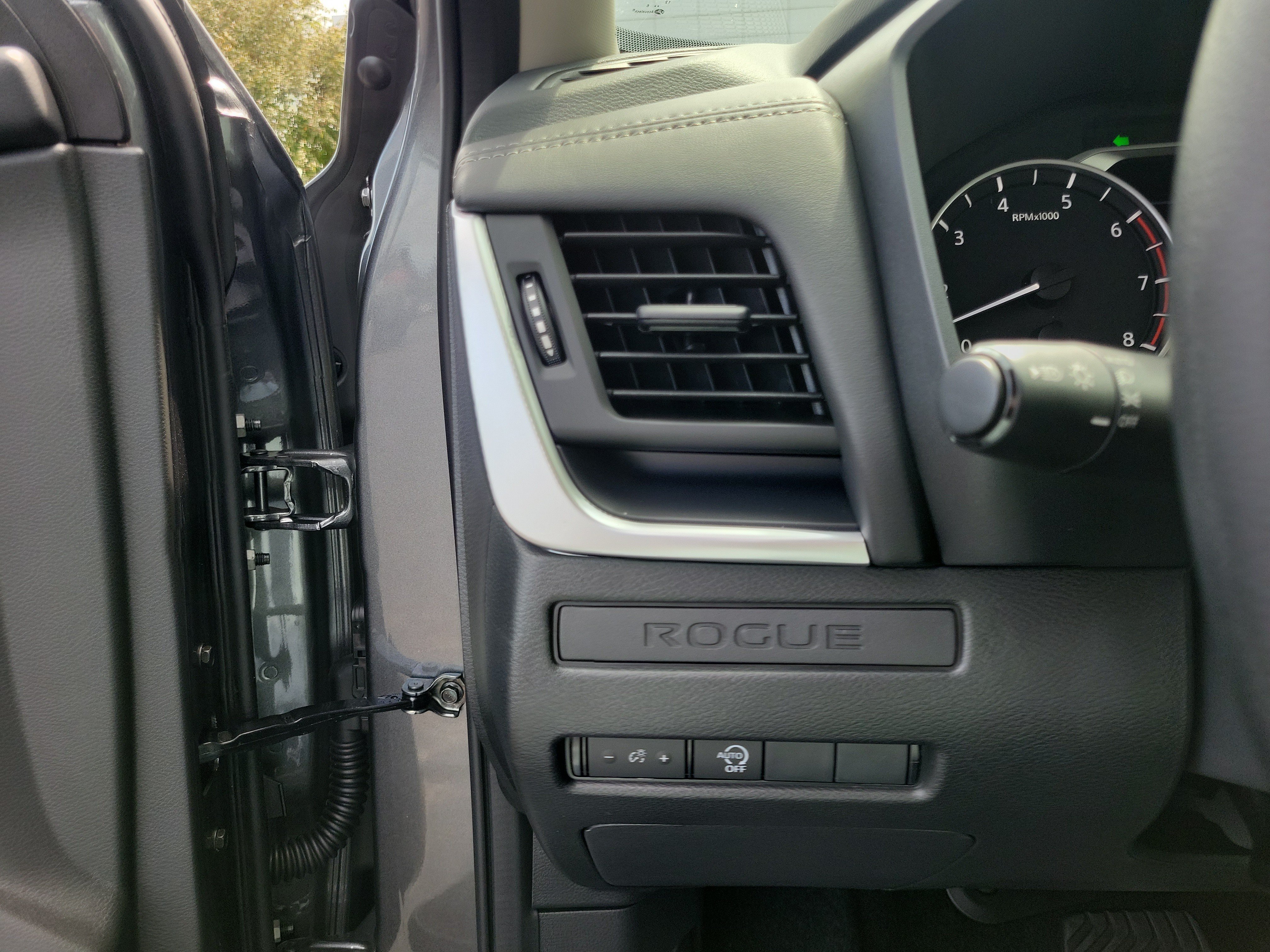 New 2026 Nissan Rogue S FWD image 20