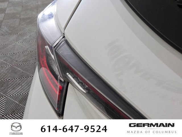 Used 2020 Toyota Corolla XSE FWD image 15