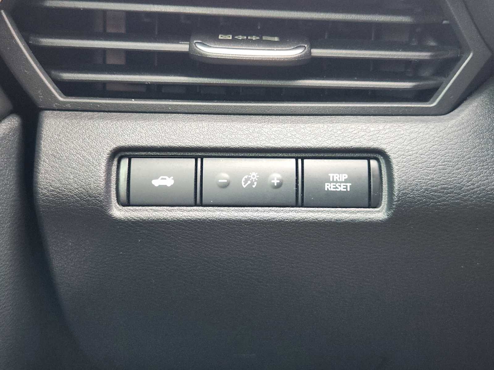 Used 2021 Nissan Altima 2.5 SV FWD image 22