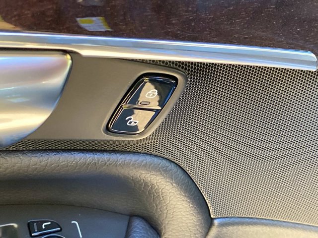 Used 2019 Volvo XC90 T6 Momentum w/ Protection Package Premier AWD/4WD image 14