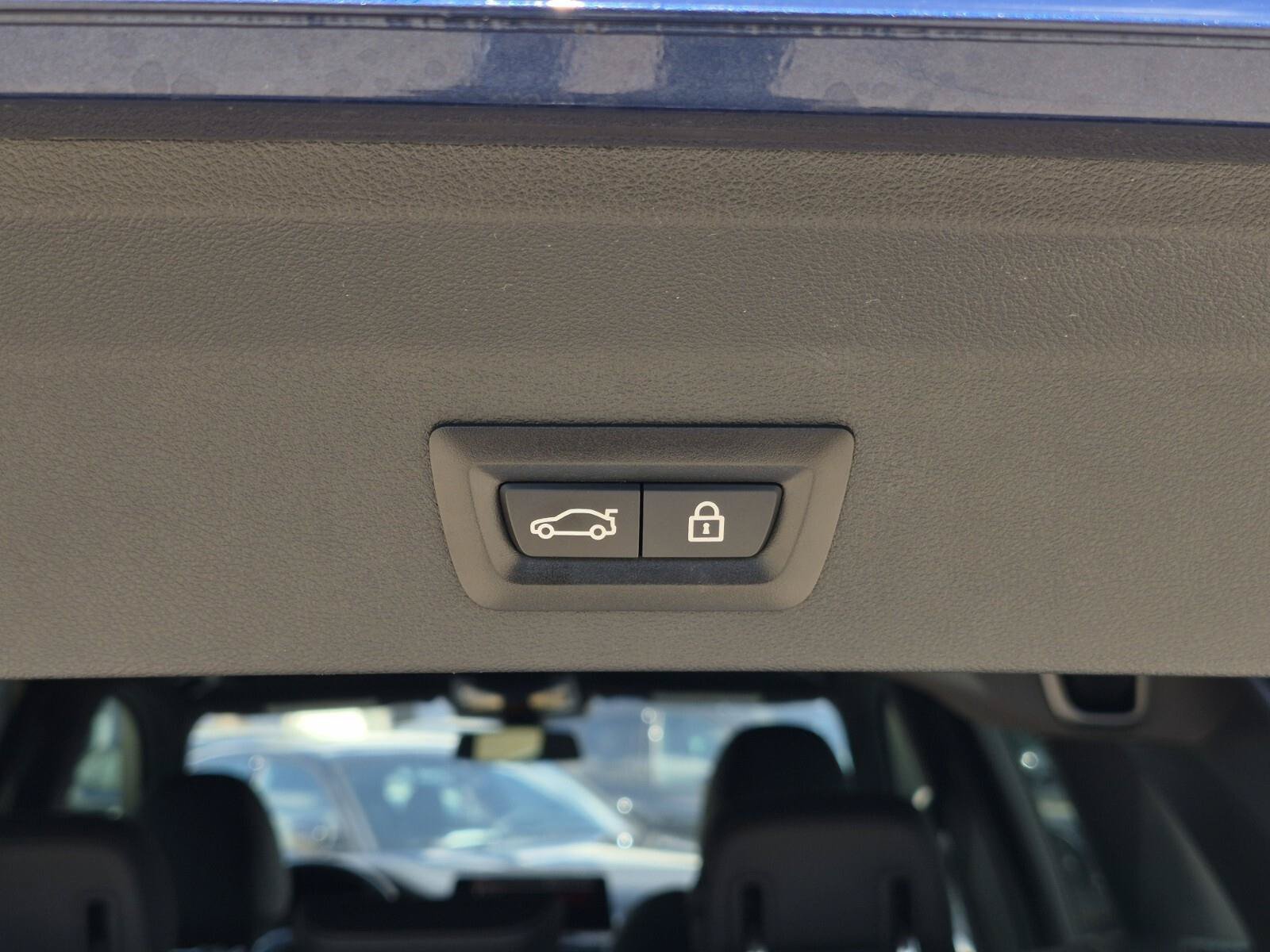 Used 2023 BMW X3 sDrive30i w/ Convenience Package RWD image 10