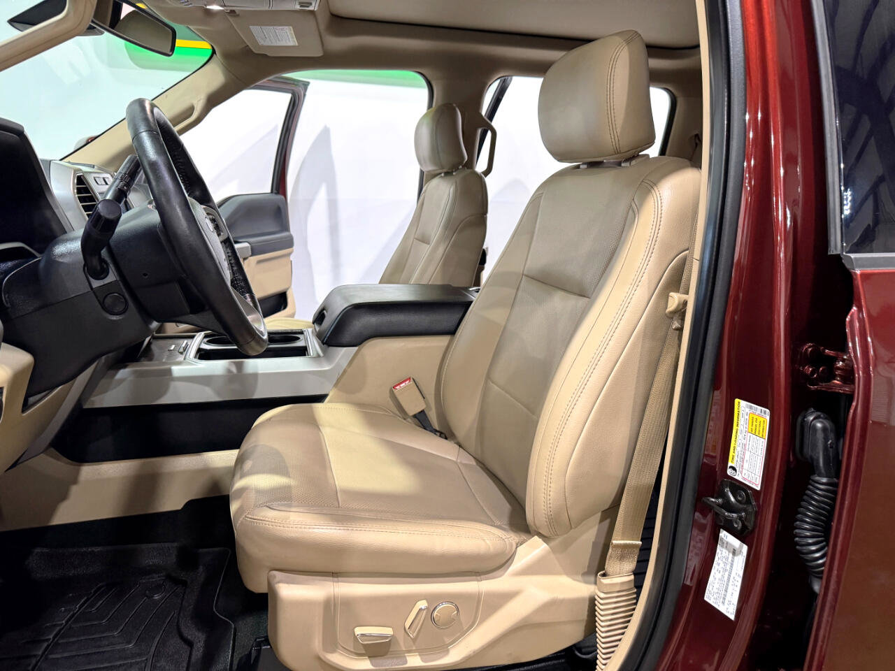 Used 2017 Ford F250 Lariat w/ Lariat Ultimate Package image 11