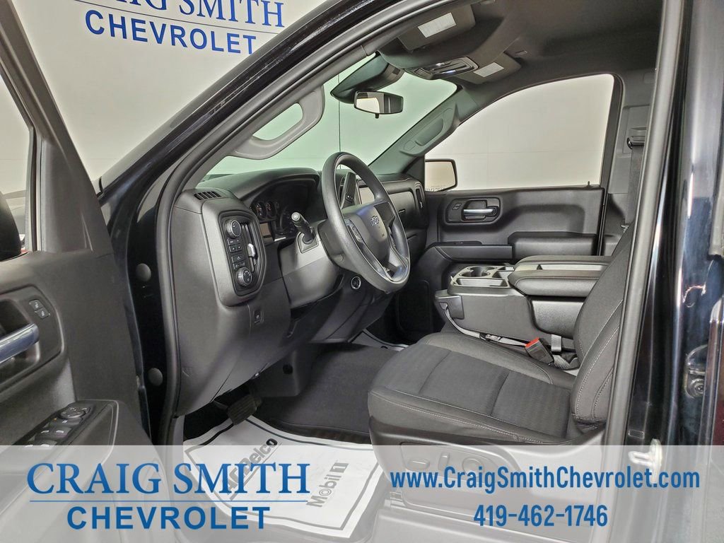 Used 2022 Chevrolet Silverado 1500 Custom Trail Boss AWD/4WD image 31