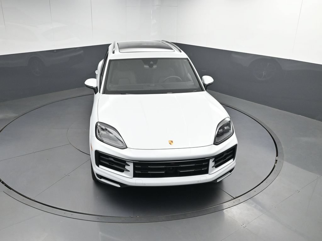Certified 2025 Porsche Cayenne S AWD/4WD image 39