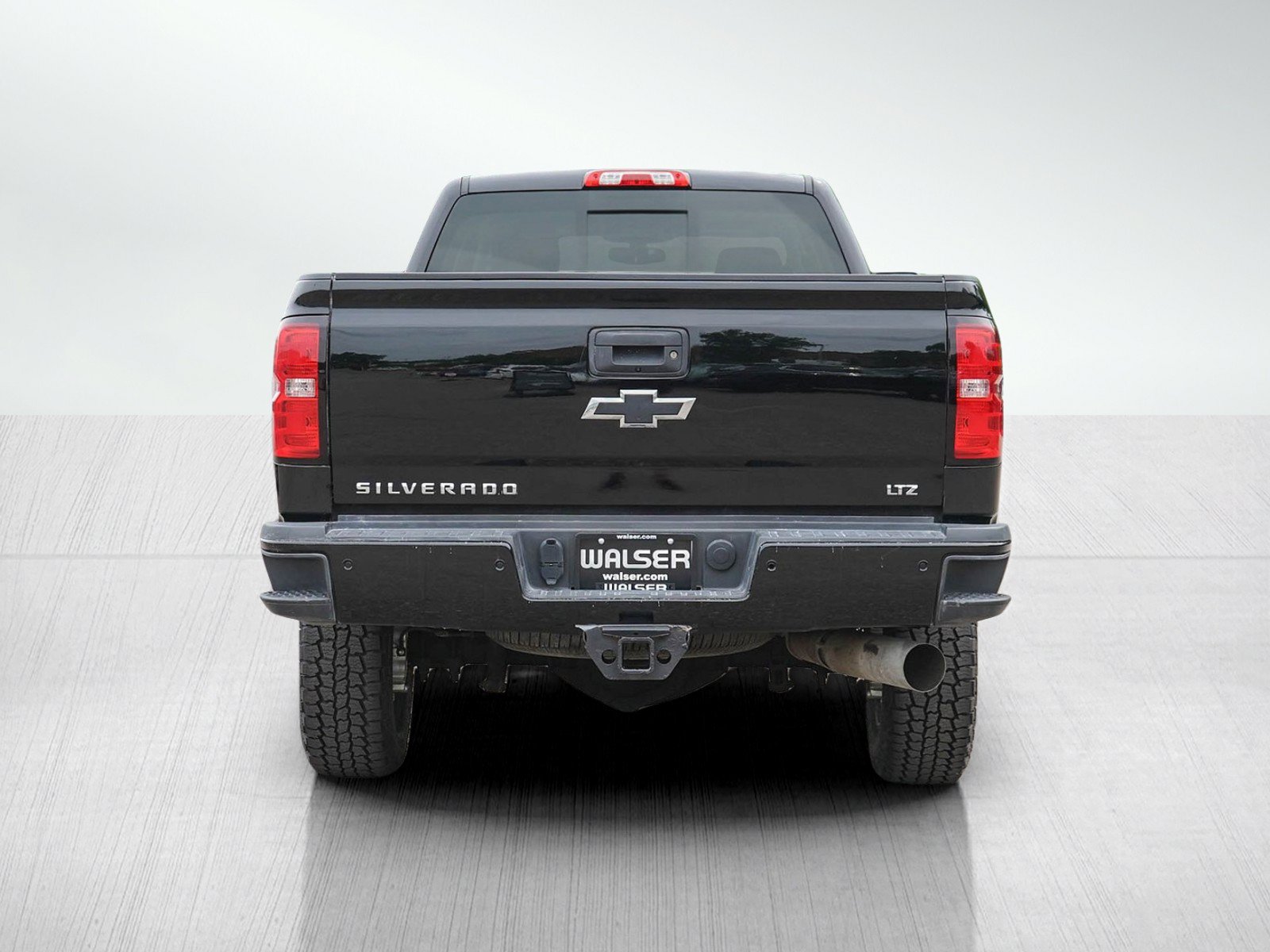 Used 2019 Chevrolet Silverado 2500 LTZ w/ Midnight Edition AWD/4WD image 4