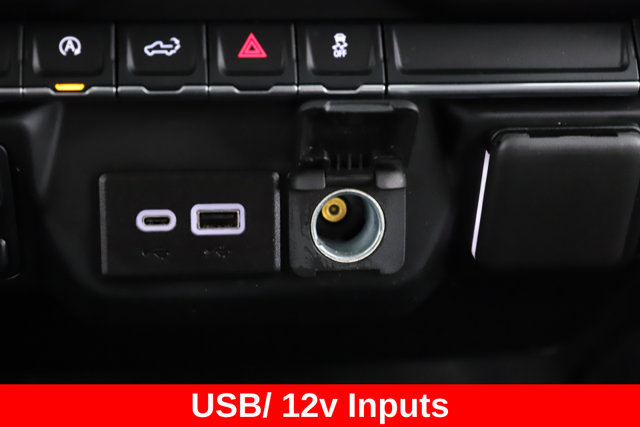 Used 2024 Chevrolet Silverado 1500 Custom AWD/4WD image 23