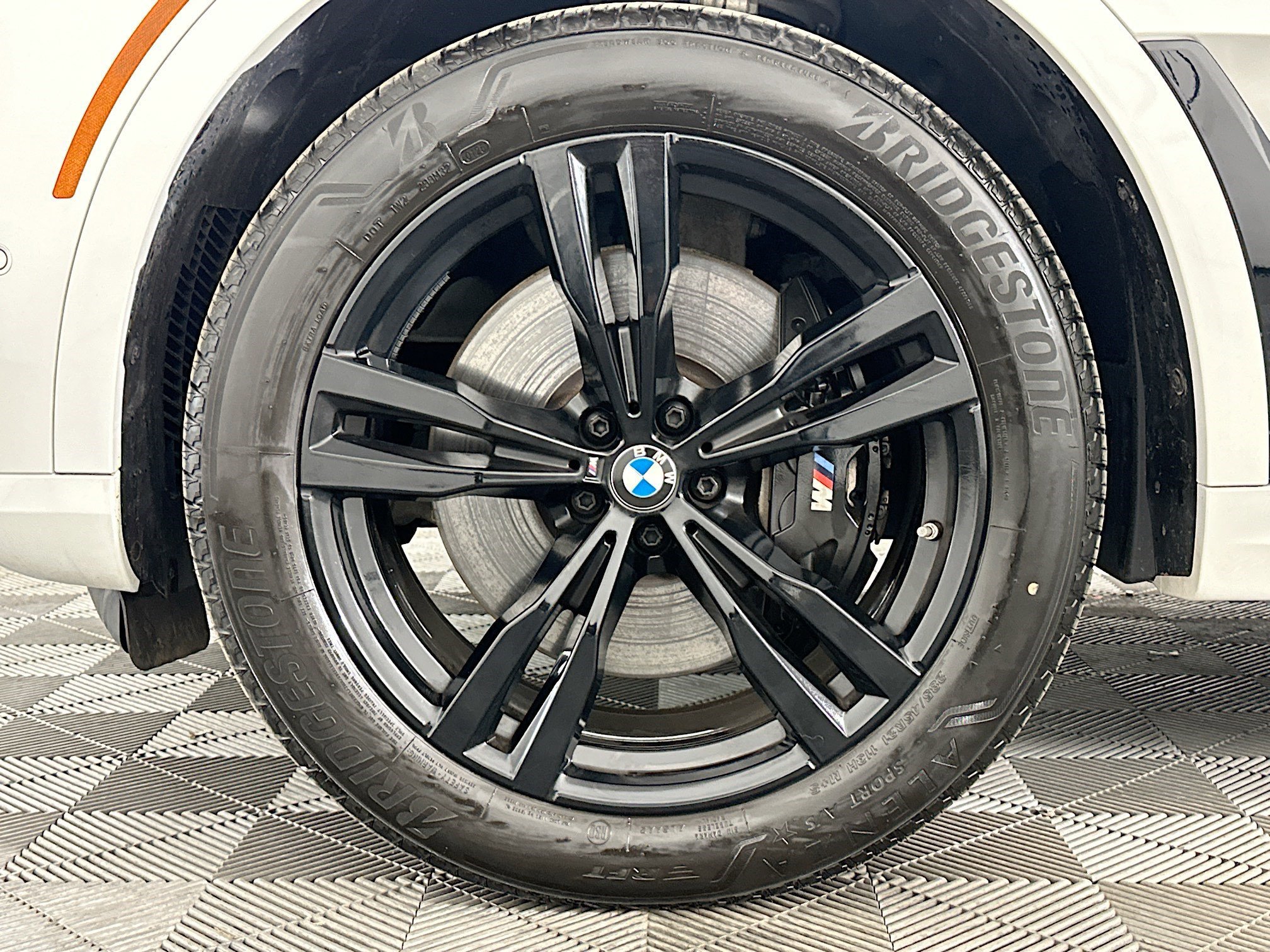 Used 2024 BMW X7 M60i w/ Executive Package AWD/4WD image 35