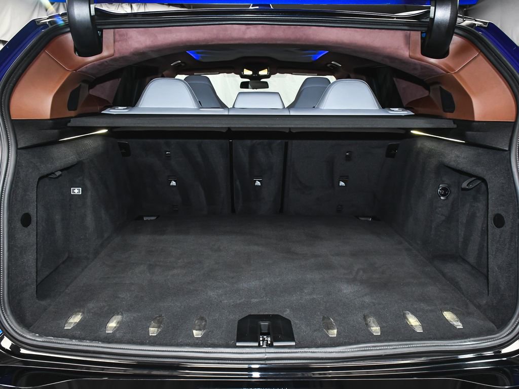 Used 2023 BMW XM AWD/4WD image 74