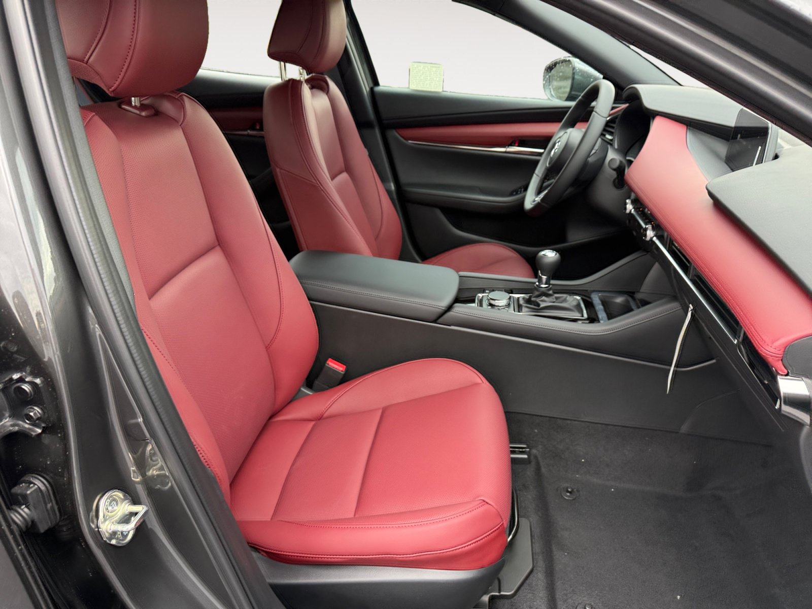 New 2026 MAZDA MAZDA3 2.5 S Hatchback w/ Premium Pkg FWD image 19