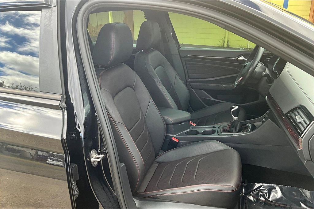 Used 2023 Volkswagen Jetta GLI Autobahn FWD image 10