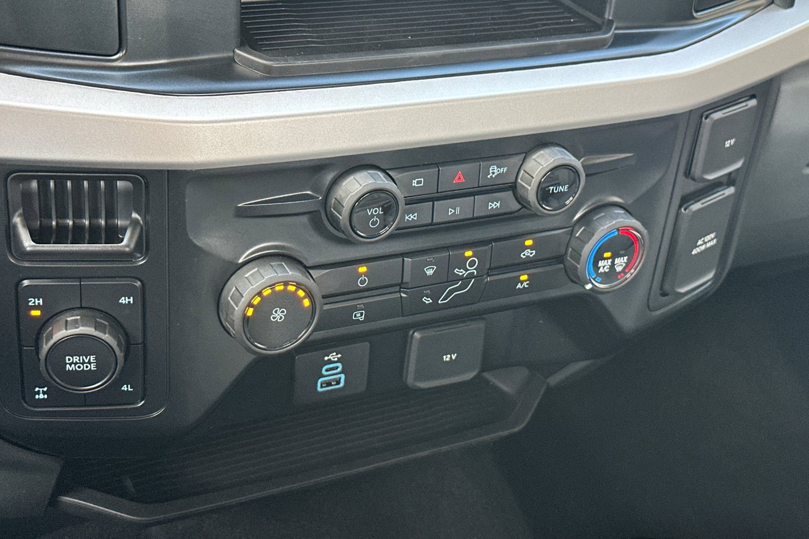 New 2026 Ford F350 XL w/ STX Appearance Package image 19